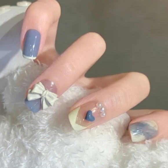 2/$16 3D Bows & Hearts French Manicure Press on Nails - Picture 3 of 11